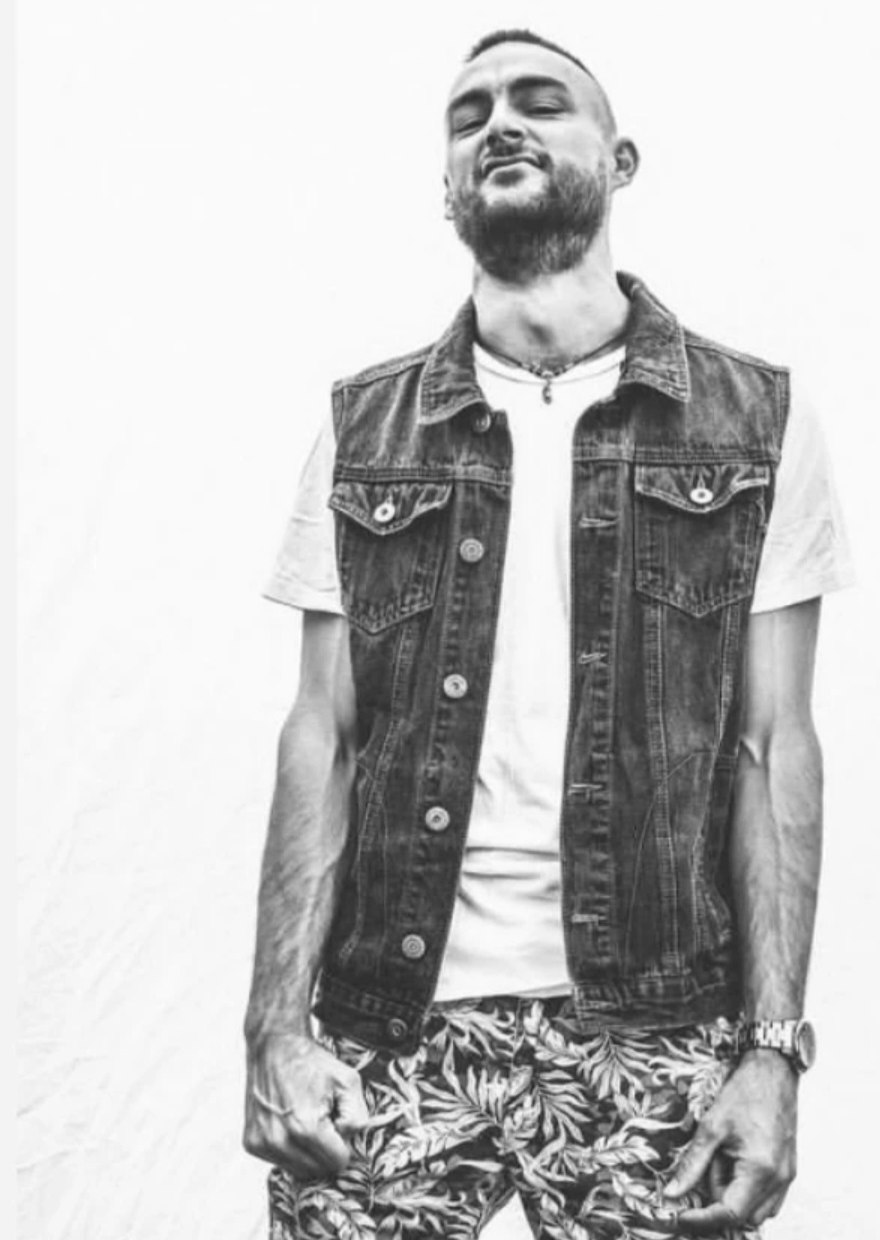 Cody, chef and founder of Earth Doctors